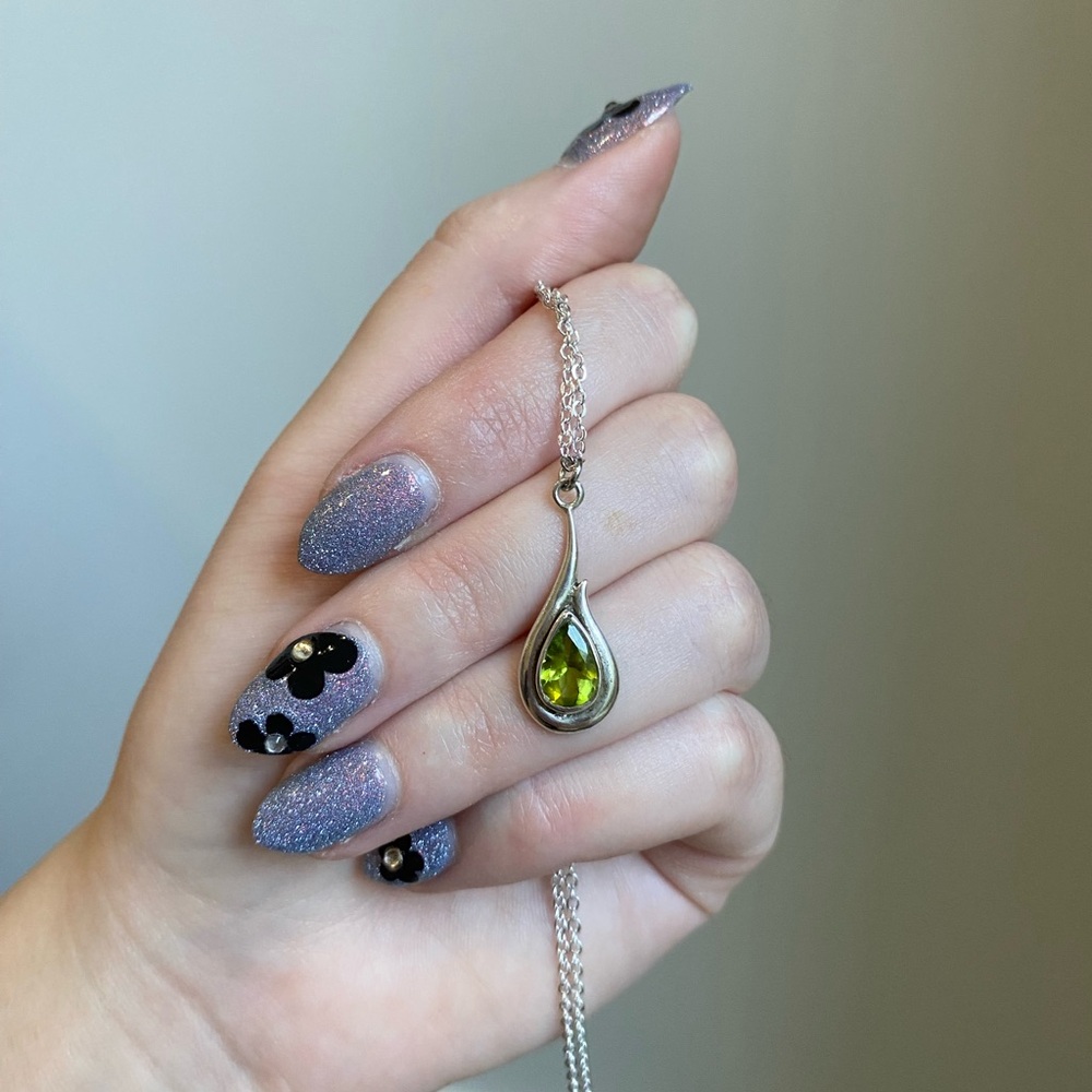 Sterling Silver Peridot Gemstone Teardrop Pendant Necklace